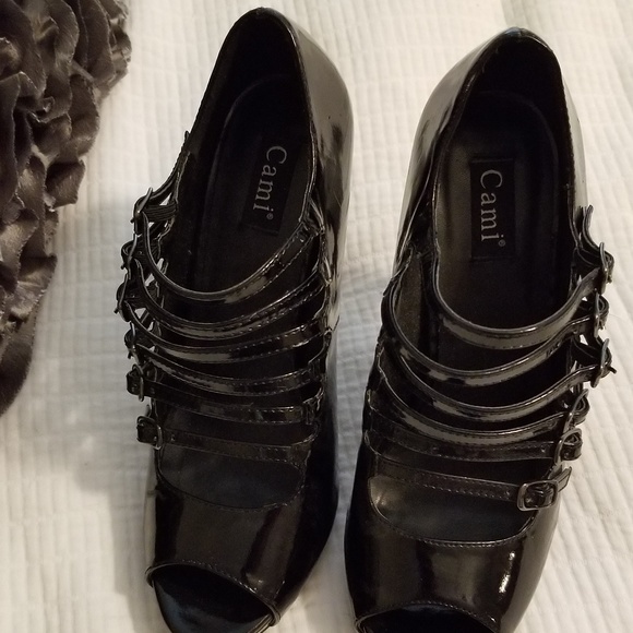 Outfit - Picture 8 of 8